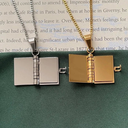 📖Book Lovers Necklace - Engraved Openable Book Chain Pendant Necklace