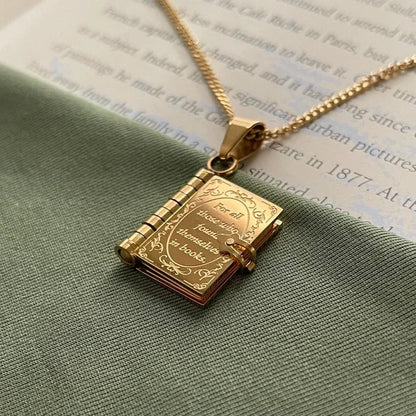 📖Book Lovers Necklace - Engraved Openable Book Chain Pendant Necklace