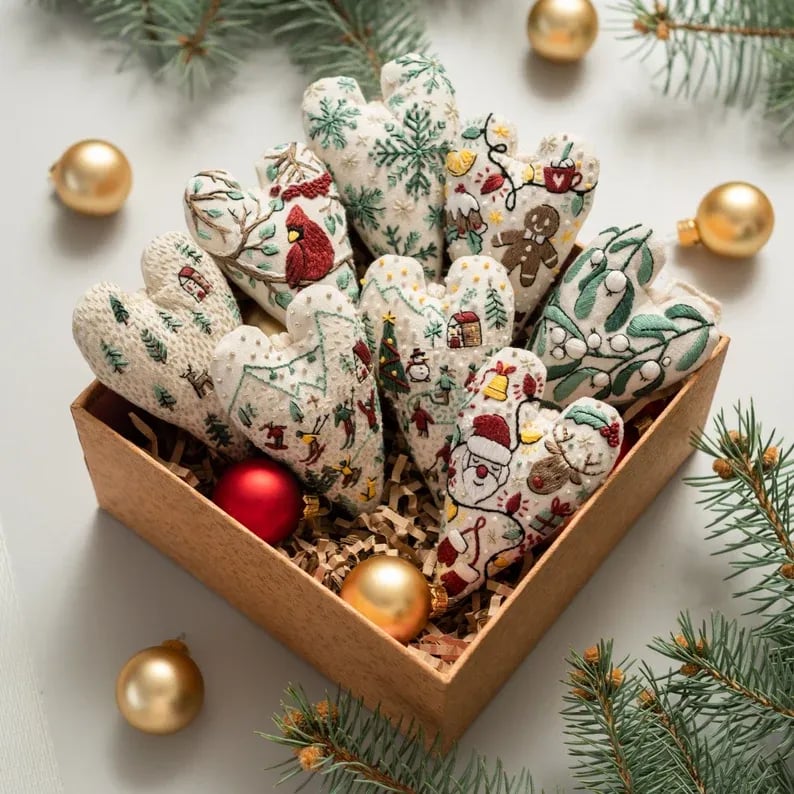 🎉2025 Christmas Sale 49% Discount - DIY Heart Shaped Hand Embroidered Christmas Ornament Kit